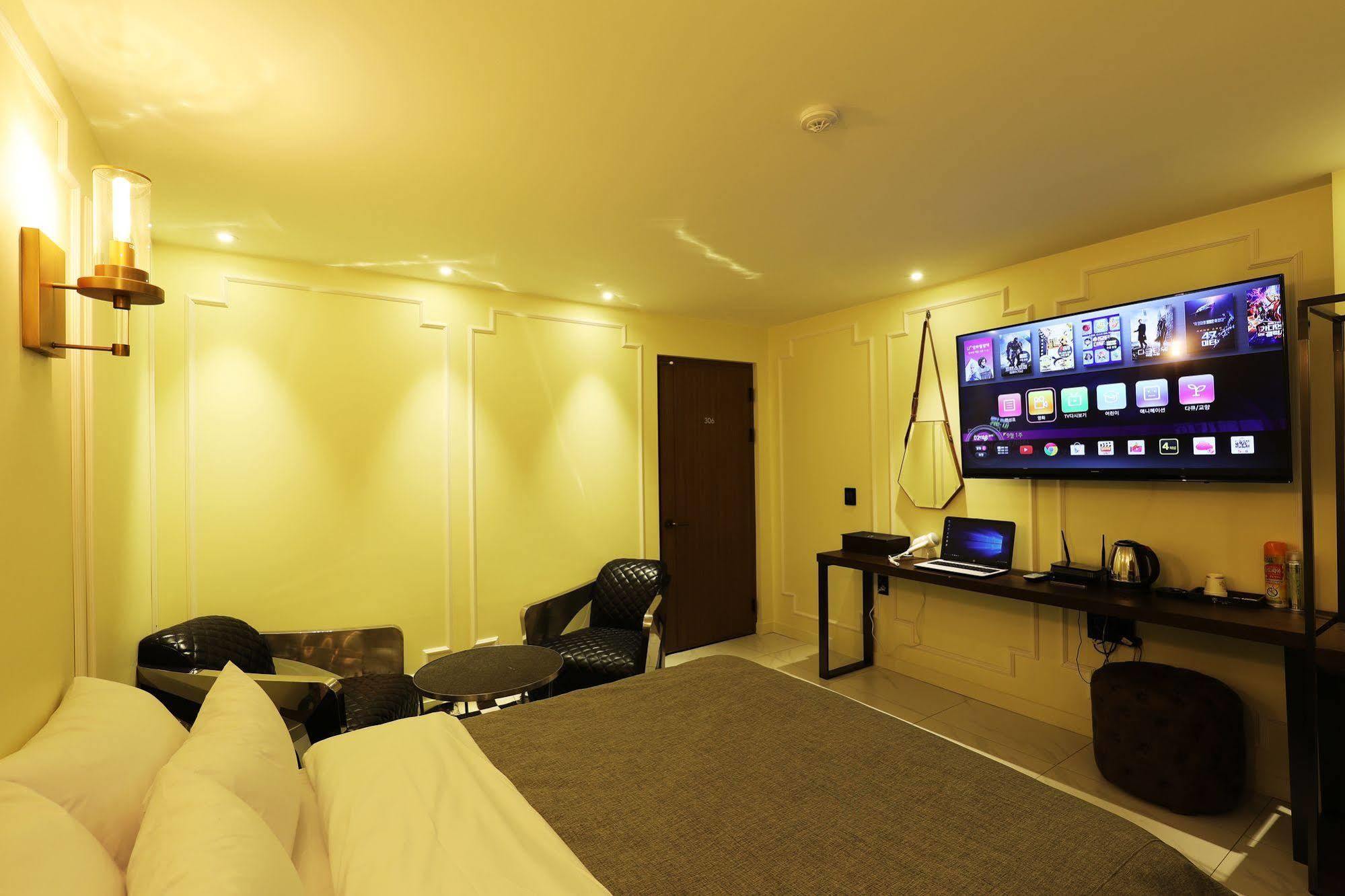 Ka Ya La Tree Hotel 서울특별시 외부 사진