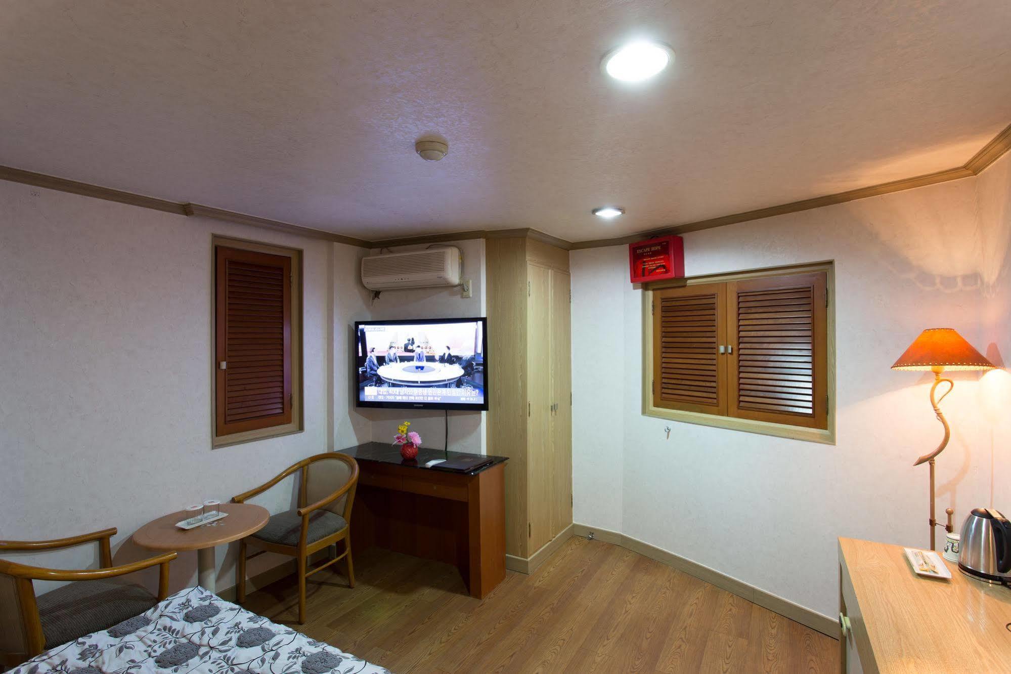 Ka Ya La Tree Hotel 서울특별시 외부 사진
