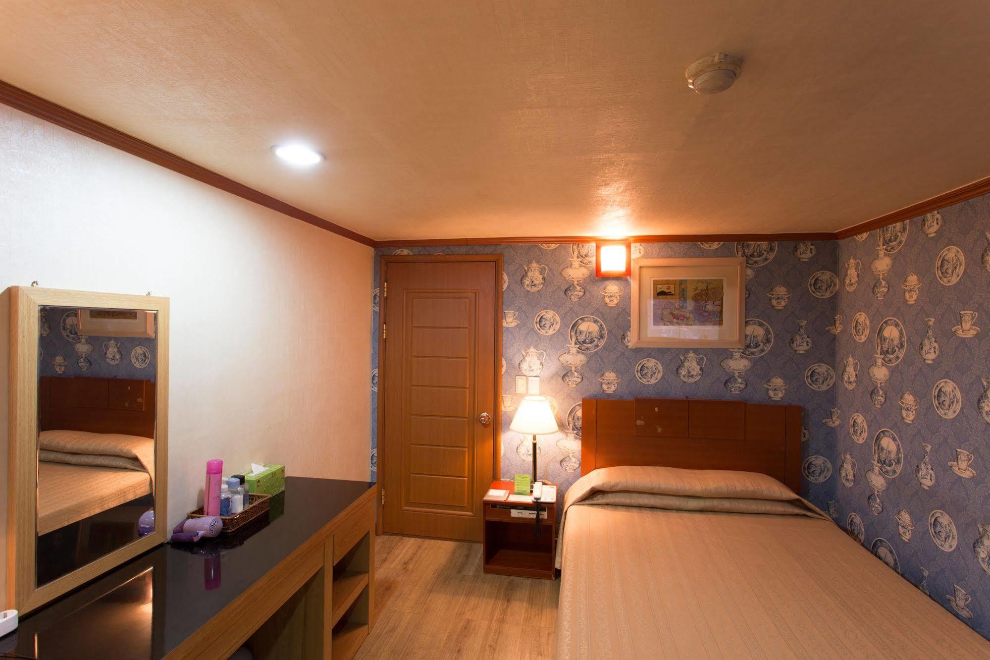 Ka Ya La Tree Hotel 서울특별시 외부 사진